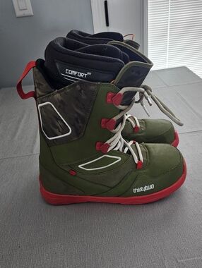 THIRTY TWO Light JP Walker Snowboard Boots Green Red Men's Size 10